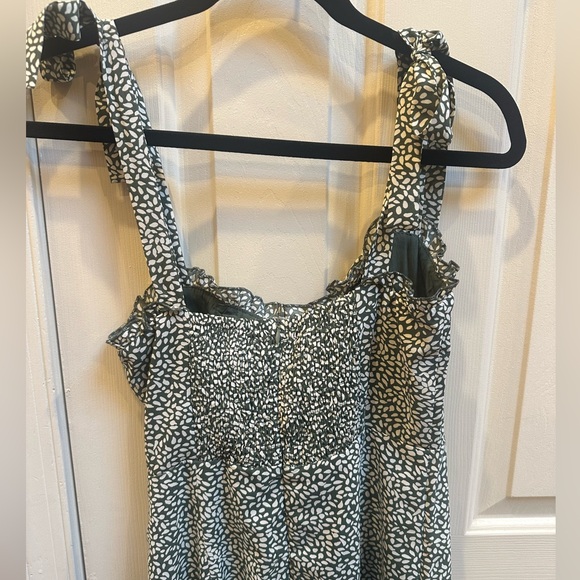 Petal and pup Carmen Dress - Picture 3 of 3